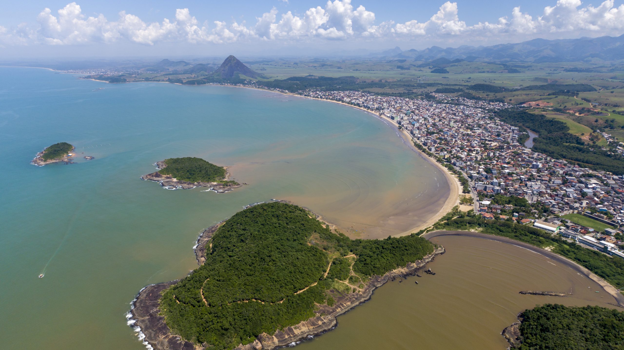 FUNDAÇÃO ESPÍRITO-SANTENSE DE TECNOLOGIA E UNIVERSIDADE FEDERAL DO ESPÍRITO SANTO UNEM FORÇAS PARA IMPULSIONAR O DESENVOLVIMENTO SUSTENTÁVEL EM PIÚMA/ES