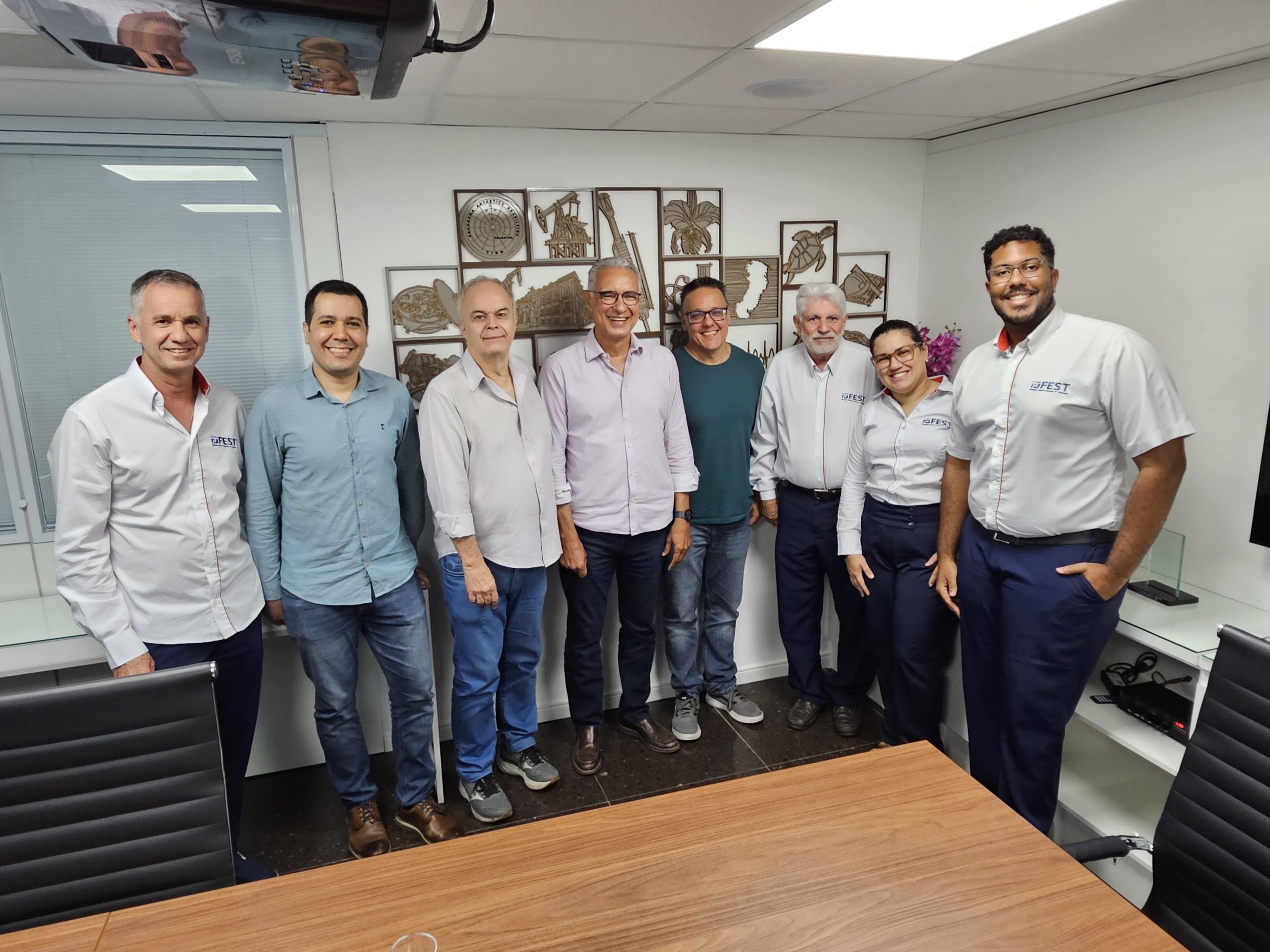 FEST recebe equipe da Petrobras para visita institucional e alinhamento do projeto Seascape Wind