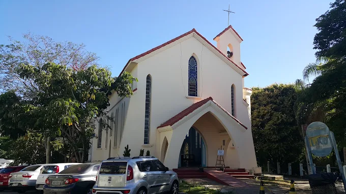 1458-Ações mobilizam comunidade para restauração da Capela Santa Teresinha do Menino Jesus no Campus de Maruípe